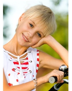 Unique Blonde Straight Short Lace Front Human Hair Kids Wigs